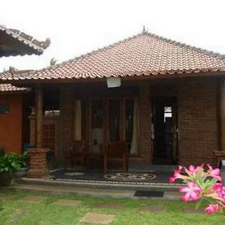 Krisna Villas Guest'S House